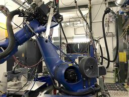 KUKA KR 100 HA