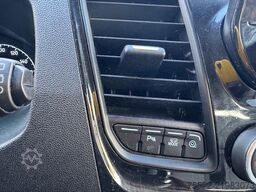 Ford Tourneo Custom - 2 Schiebetüren