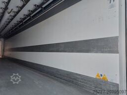 SCHMITZ CARGOBULL SKO24/L-13.4 FP 60- THERMO KING-Rohrbahnen