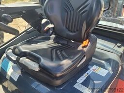 Toyota 52-8FDF30 nur 871 Stunden