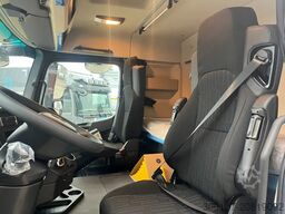 Mercedes-Benz Actros 2045 S 4x2 Tractor Head