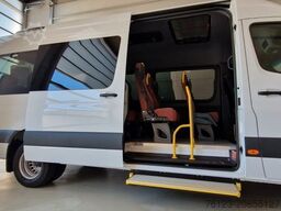 MERCEDES-BENZ Sprinter Lord Light 22 Sitzer 5 x Lagerfahrzeug
