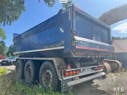 Maur Trailer.