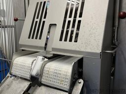 Baader 588 Filleting Machine for small/medium Whitefish