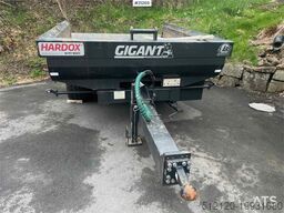 Gigant Wheel Machine Trailer