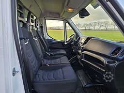 IVECO DAILY 35S14       Bakwagen Laadklep!