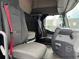 Renault T460 Comfort / Retarder / 2x Tank / Stand Airco