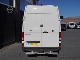 Volkswagen Crafter 2.0 TDI 140PK L3H3 EURO 6 - Airco - Nav...