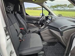 FORD TRANSIT CONNECT L1 Navi 3 Zits!