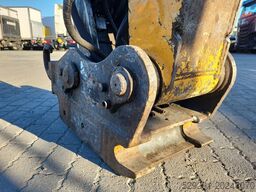 LIEBHERR LH30M