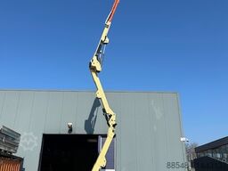 JLG E450AJ