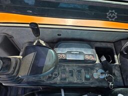 HYUNDAI Mobilbagger/ Kett Robex 30Z-9AK, div.Anbaugeräte