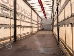 Wiese Gabelstaplertransporter Rampe Mega Lowline