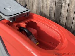 HAKO Scrubmaster B70