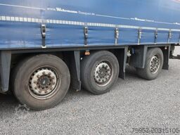 Schmitz SCS 24 Staplerhalterung und Lenkachse