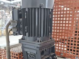Musterfirma Strahlerbohrmaschine
