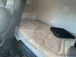 MERCEDES-BENZ 3248 Arocs Pritsche+PK48002 Kran 8x2