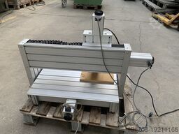 ISERT ELECTRONIC X 350 / Y 300 / Z 70 mm - 24000 RPM