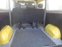 RENAULT Master dCi 170 9-Sitzer Klima AHK EU6