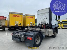 Mercedes-Benz Arocs 1943