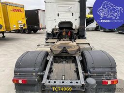 Mercedes-Benz Arocs 1943