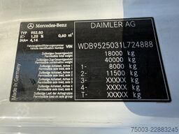 Mercedes-Benz Axor 1829 K 4X2 Kipper mit Kran Atlas 125.2