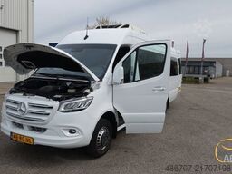 MERCEDES-BENZ Sprinter 519 CDI Mengerler 24 Sitze Euro 6