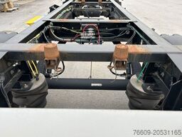 KRONE 2 Achswechselfahrgestell, Typ: AZW 18 eL3B9