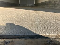 KRONE Wechselbrücke Kühlaufbau