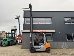 STILL RX 70-25 Triplo 545 Freelift/Sideshift / 4e / 5e F