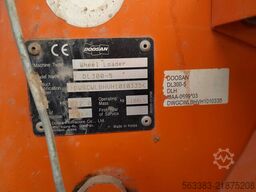 Doosan DL300