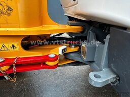 LIEBHERR L506C Schaufel/Palettengabel