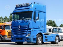 MERCEDES-BENZ Actros 1853 GigaSpace Retarder XL-Tank Euro 6