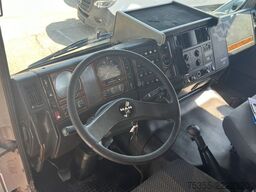 MAN F2000E 28.414 6X6 Klima 3.Lenkachse Hiab 220 C-5