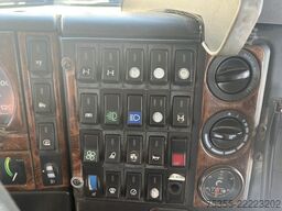 MAN F2000E 28.414 6X6 Klima 3.Lenkachse Hiab 220 C-5