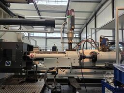 FERROMATIK MILACRON Maxima MM650-3470