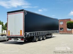 Schmitz Cargobull Curtainsider Mega Getränke