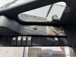 LINDE H25T-02 Triplo 550 freelift sideshift 4e functie 2015 9100uur LPG