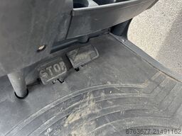 LINDE H25T-02 Triplo 550 freelift sideshift 4e functie 2015 9100uur LPG