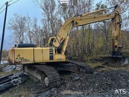 Komatsu PC240LC excavator. WATCH VIDEO.