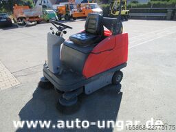 Hako Jonas 980VH Benzin Parkplatzkehrmaschine