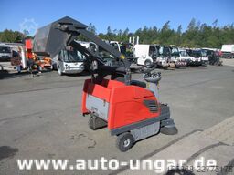 Hako Jonas 980VH Benzin Parkplatzkehrmaschine