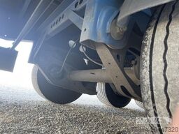 Berger Curtainsider Mega