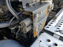 Renault T460 6x2 PUSHER 54-BLB-9 - GESTUURD & HEFBAAR -...