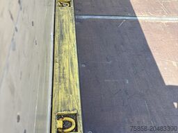 Krone Baustoff Wechselbrücke 7,45m Türen