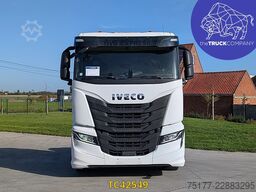 Iveco S-Way 420