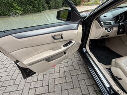 MERCEDES-BENZ E 300 BlueTEC HYBRID Navi Leder PDC LED EURO 5