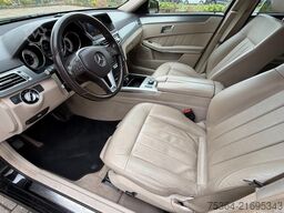 MERCEDES-BENZ E 300 BlueTEC HYBRID Navi Leder PDC LED EURO 5