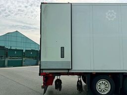 SCHMITZ CARGOBULL N/A SCB*S3B THERMO KING SLXi SCANDI 270 HOOG BLO