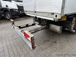 Scania R410 8X2*6 Kran HMF 4020 bis 30 Meter